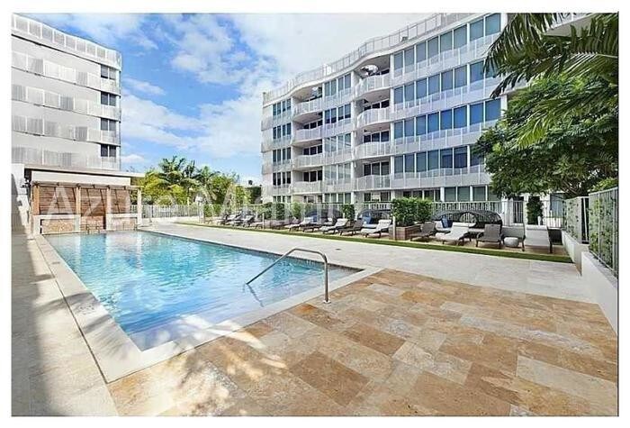 Primary Photo - Sleek Contemporary South Beach Art Deco Jewel