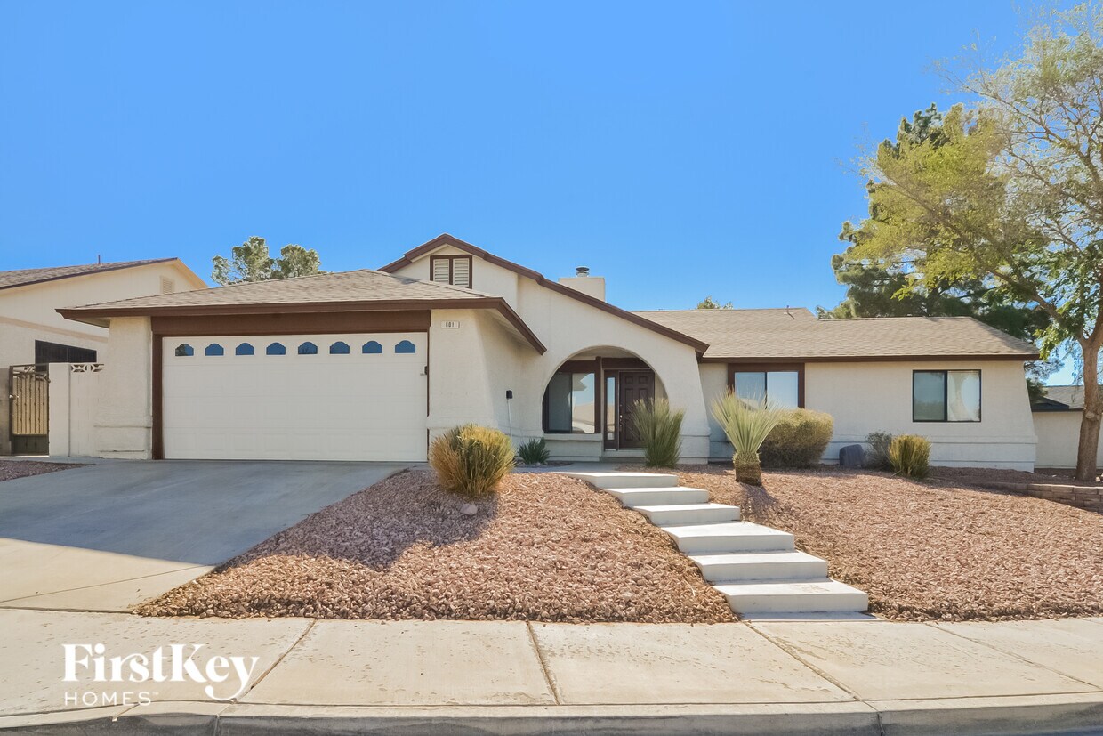 Foto principal - 801 Anchor Dr