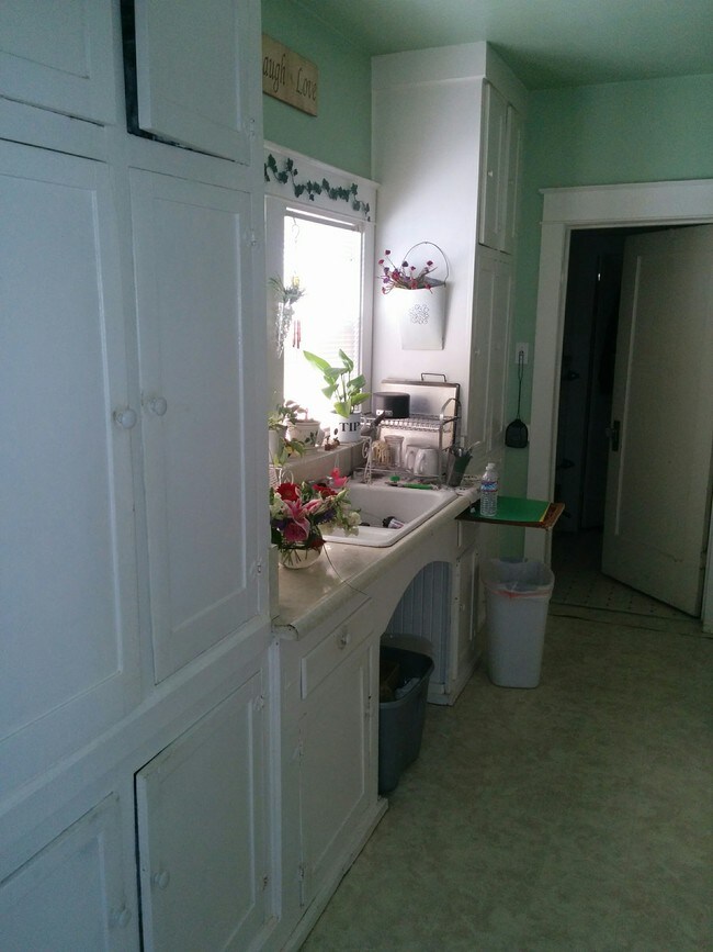 Cocina del apartamento - 126 Leland St