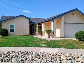 Building Photo - 508 W Oakwood Ct
