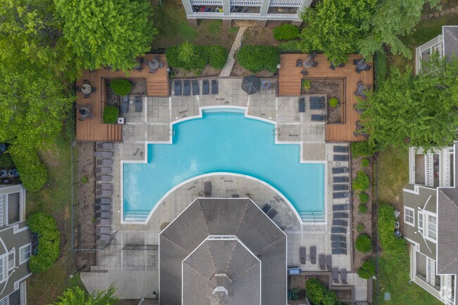 Foto aérea - The Apartments at Tamar Meadow