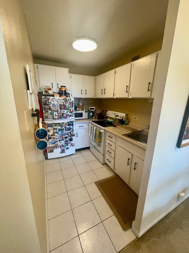 Foto del edificio - 2728 N Hampden Ct
