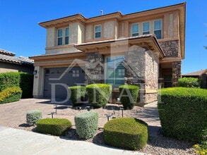 Building Photo - 4638 E Navigator Ln