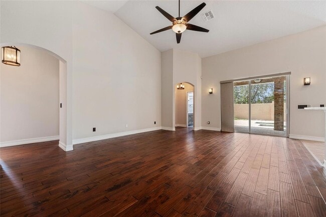 Building Photo - 3336 Herringridge Dr