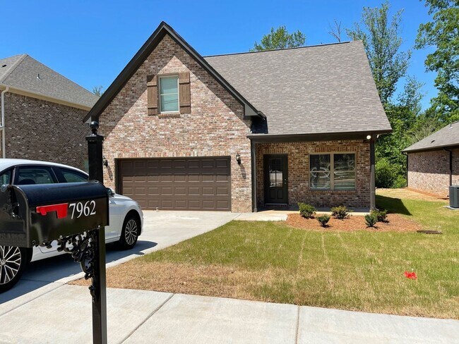 Foto del edificio - Home for rent in Clay, AL!!! COMING SOON!