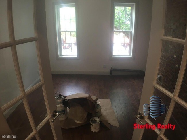 Building Photo - 4112 20th Ave