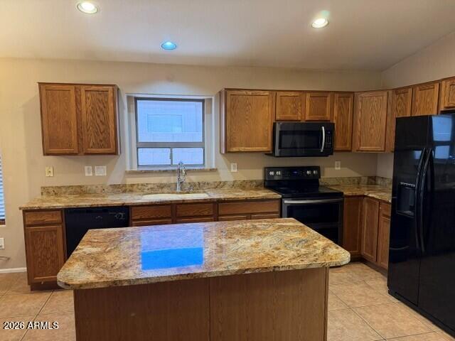 Building Photo - 43194 W Sunland Dr
