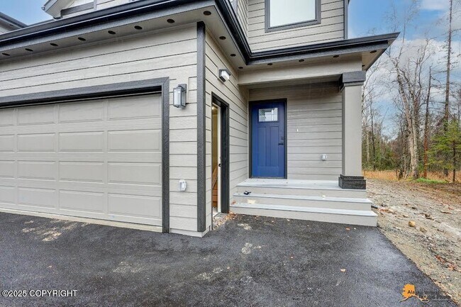 Foto del edificio - 623 Rita Cir