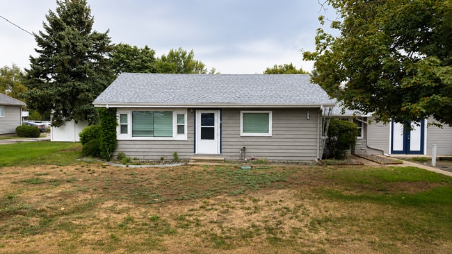 Building Photo - 8705 W 32nd Ave