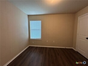 Building Photo - 1137 Brown Rock Dr