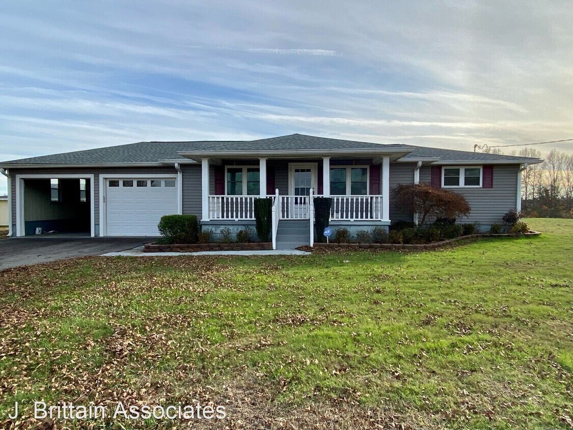Primary Photo - 3 br, 1 bath House - 298 County Road 67