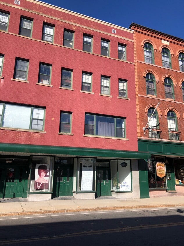 Primary Photo - 26 Main St