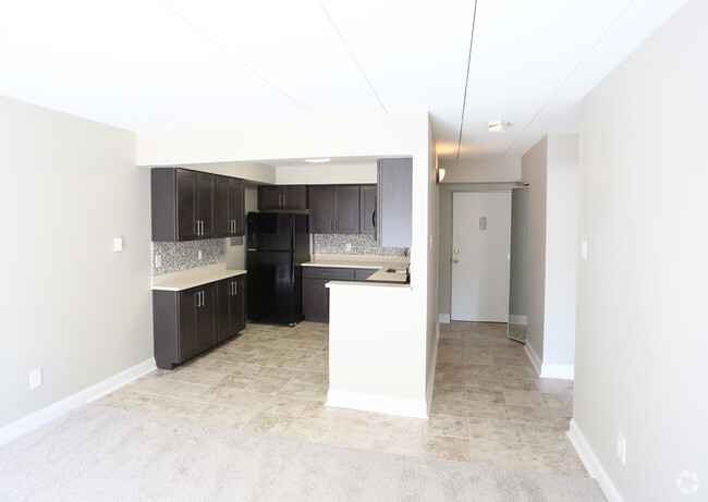 Renovated Kitchen - Elkins Park Terrace