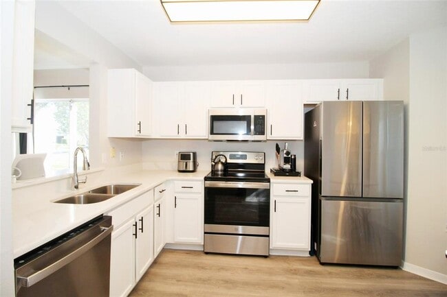 Building Photo - 4977 Heron Run Cir