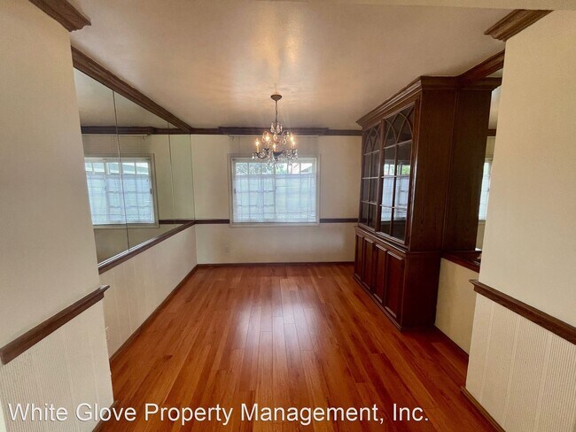 Building Photo - 3 br, 1 bath House - 5482 Marietta Ave.