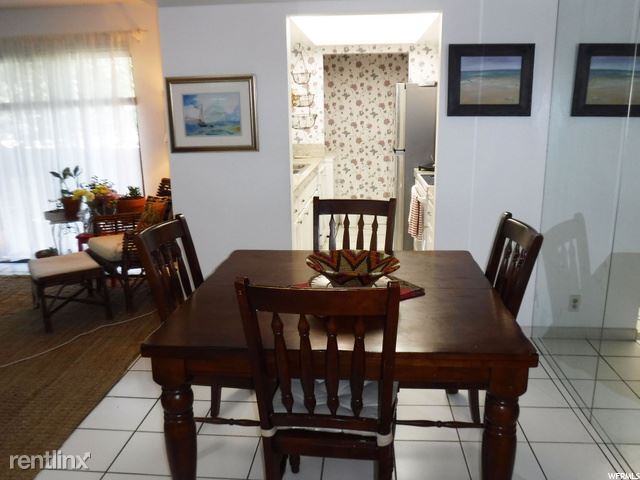 Primary Photo - 2 br, 2 bath Condo - 6905 N 2200 W