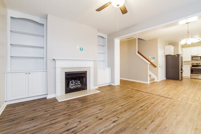 Foto del edificio - 224 Stansbury Ln