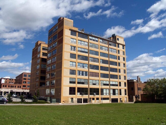 Foto del edificio - 2020 Washington Ave