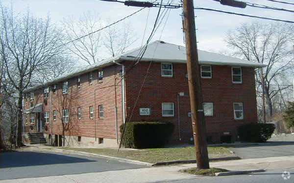 Foto principal - 102 River Rd