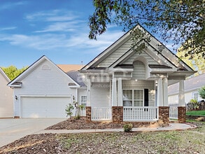 Building Photo - 13429 Glencreek Ln