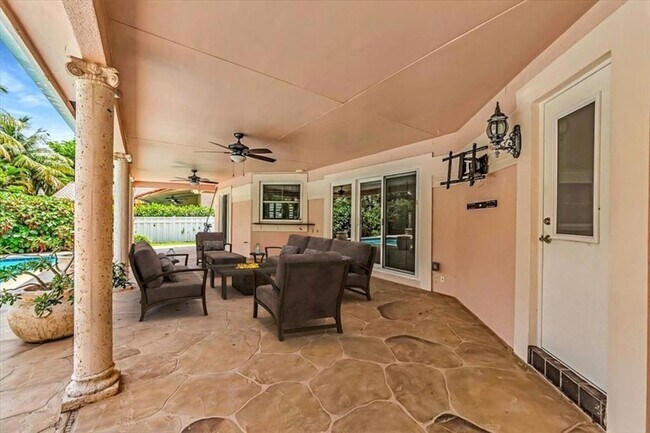 Foto del edificio - 8177 NW 53rd Ct