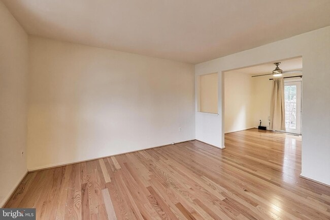 Foto del edificio - 16 Tabiona Ct