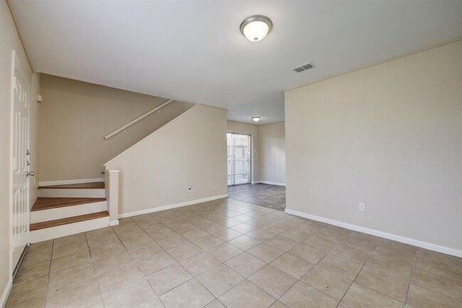 Building Photo - 1918 Upland Dr