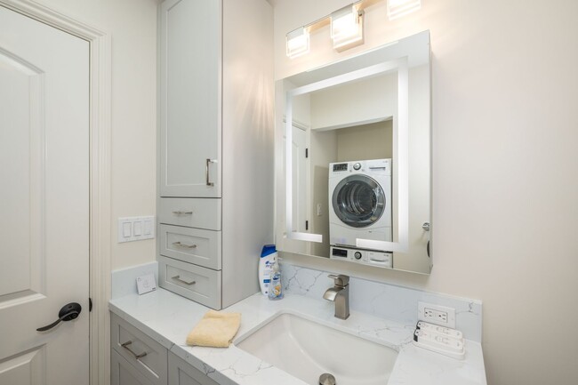 Foto del edificio - 1009 S Norfolk St