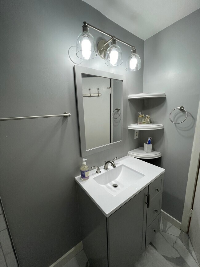 bathroom sink - 820 S Arlington Mill Dr