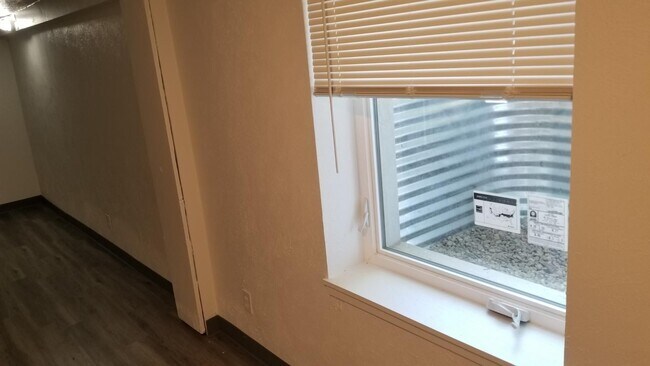 Foto del edificio - 3 Bed Duplex for Rent in a Peaceful Neighb...