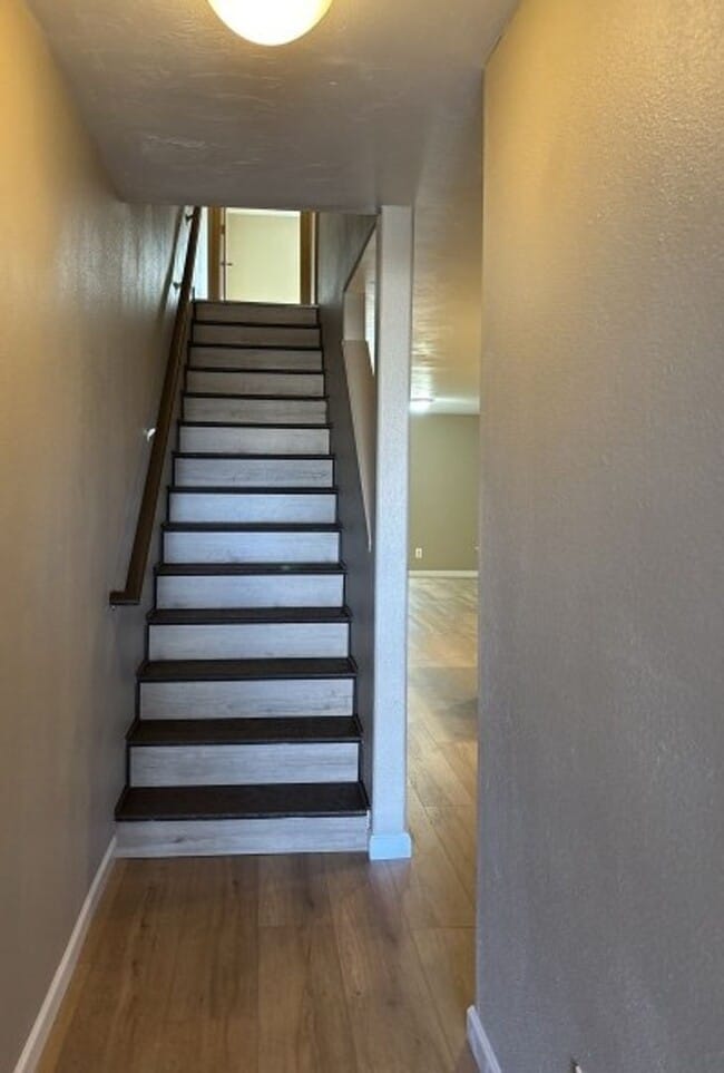 Building Photo - lenft01