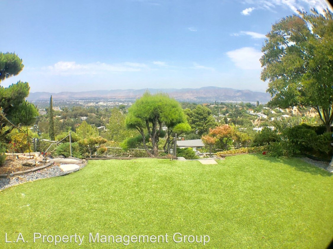 Primary Photo - 4 br, 3 bath House - 11469 Dona Evita Drive