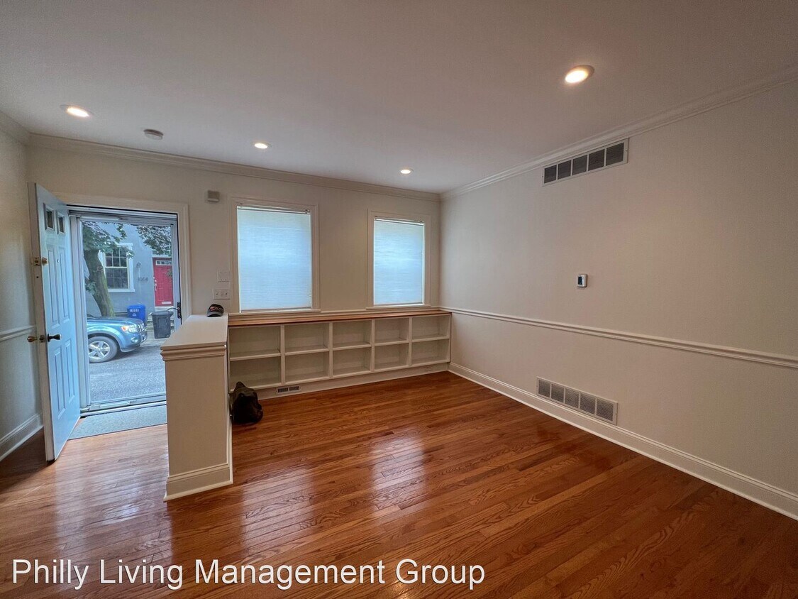 Foto principal - 2 br, 1 bath House - 1007 S. Chadwick Street