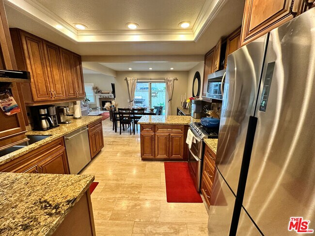 Building Photo - 6100 Cape Cod Ln