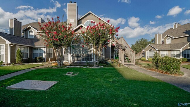 Foto del edificio - 124 Waters Edge Ln