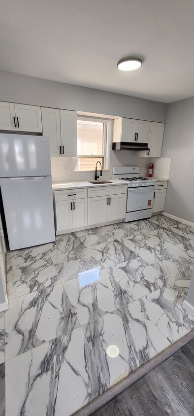 Foto principal - 1760 Winfield St