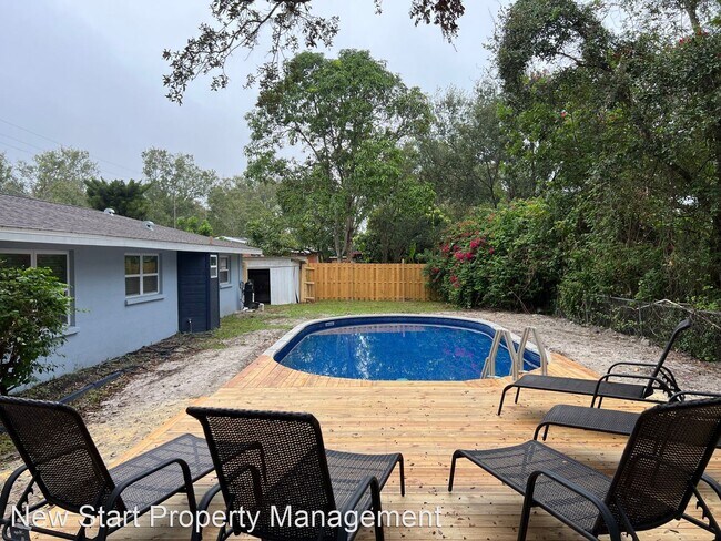 Foto del edificio - 3 br, 2 bath House - 1012 Gary Ave