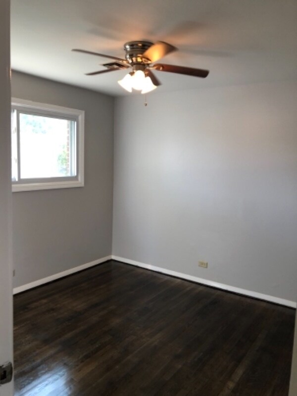 Building Photo - 409 Hickory St