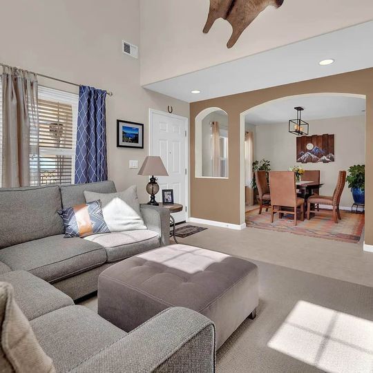 Foto del edificio - 1649 Spicewood Cir