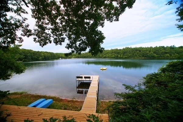 Primary Photo - 47 Timberlane