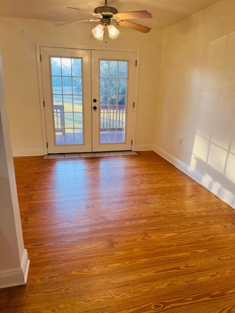 sala de estar - 590 Royal Oak Dr