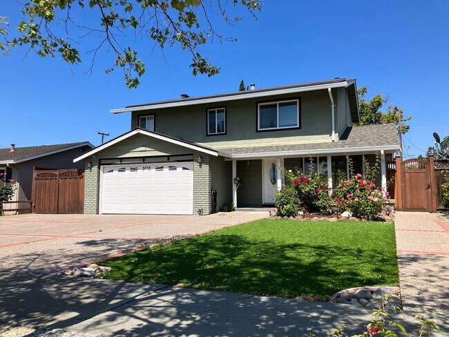 Foto del edificio - Beautiful 3 Bedroom Home with Great Schools!