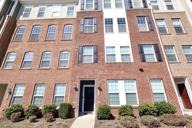 Foto del edificio - 4340 Bon Secours Pkwy