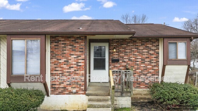 Foto del edificio - 208 Grayson Ct