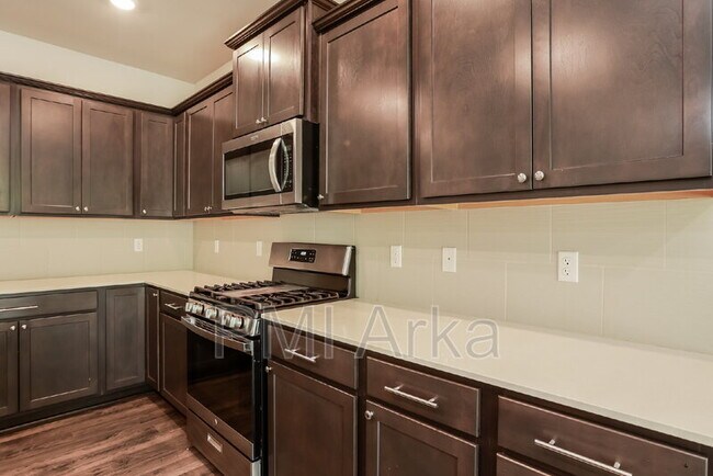 Foto del edificio - 10823 32nd St NE