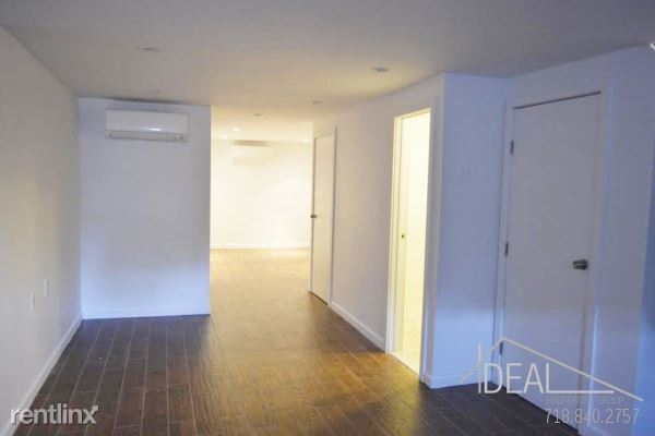 Building Photo - 643 Saint Johns Pl