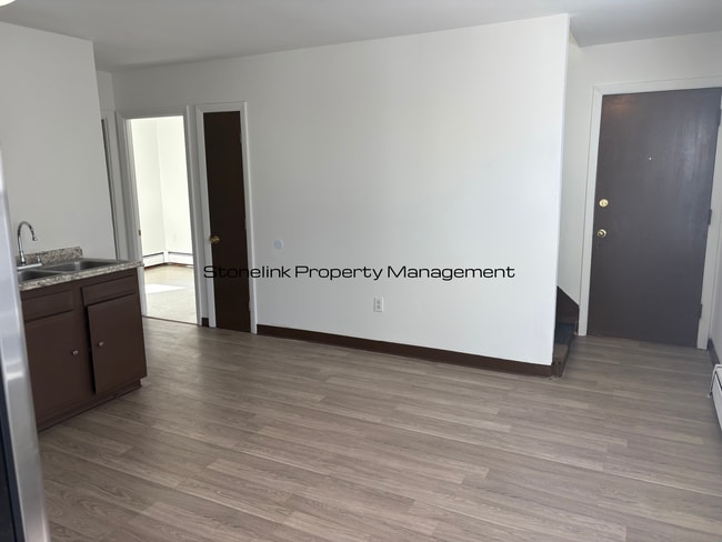 Foto del edificio - 220 Cross St