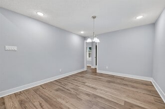 Building Photo - 19543 Quiet Brook Dr