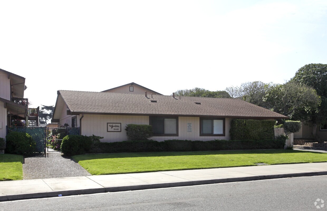 El Sandpiper Apartaments - The Sandpiper Apartments