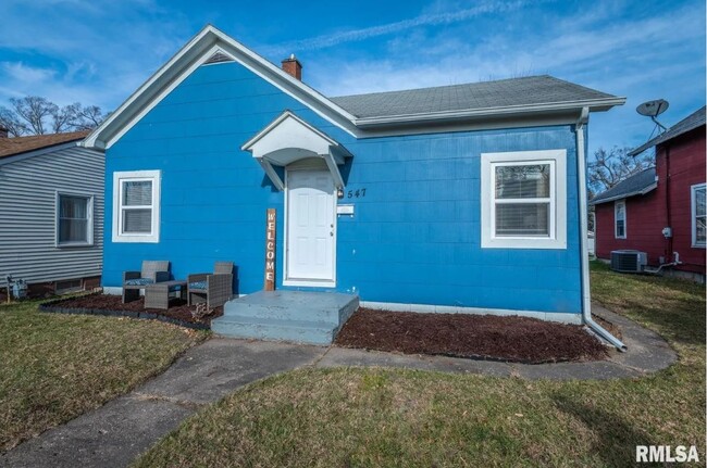 Building Photo - 547 23rd Ave